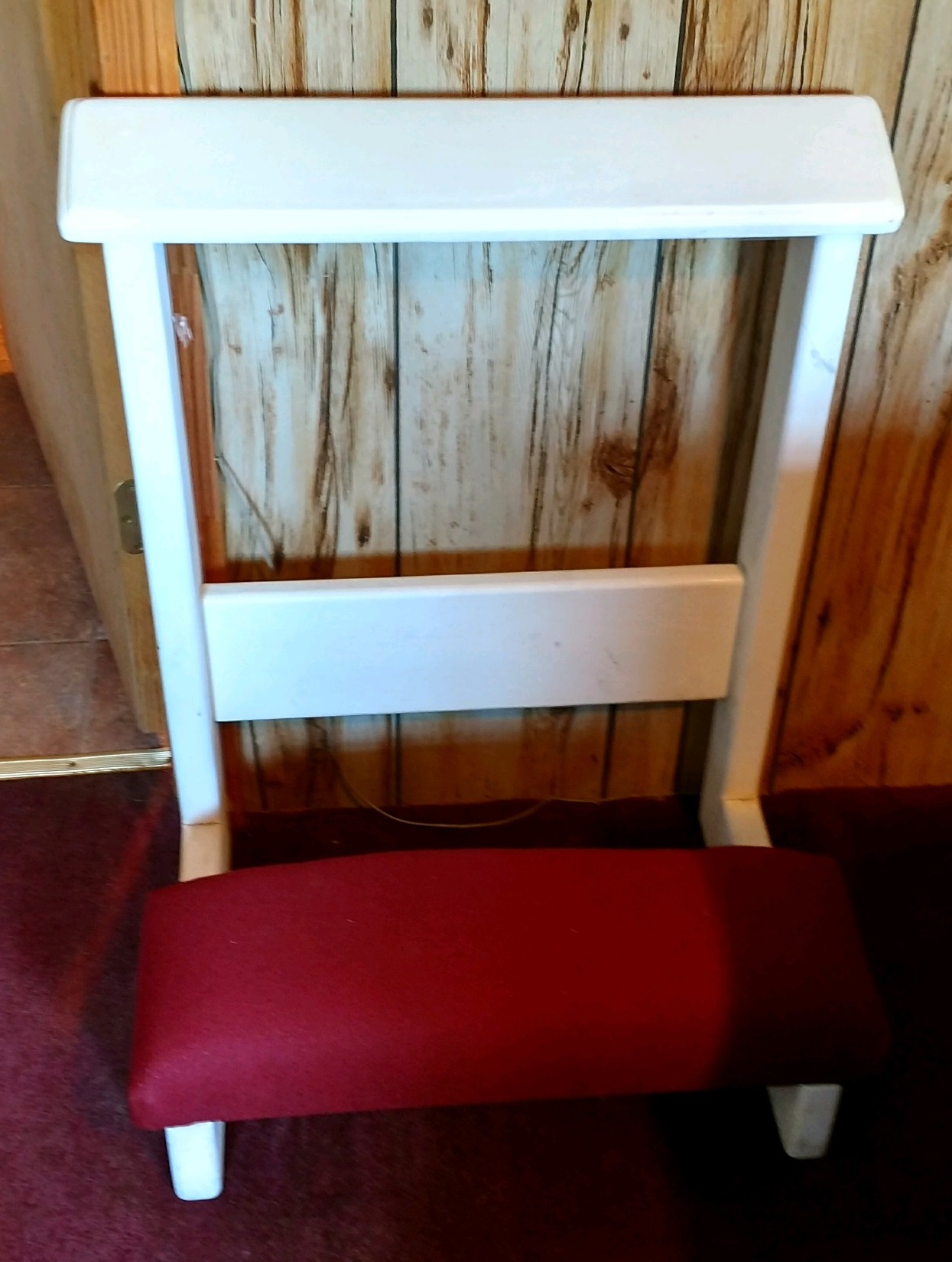 Kneeling Bench